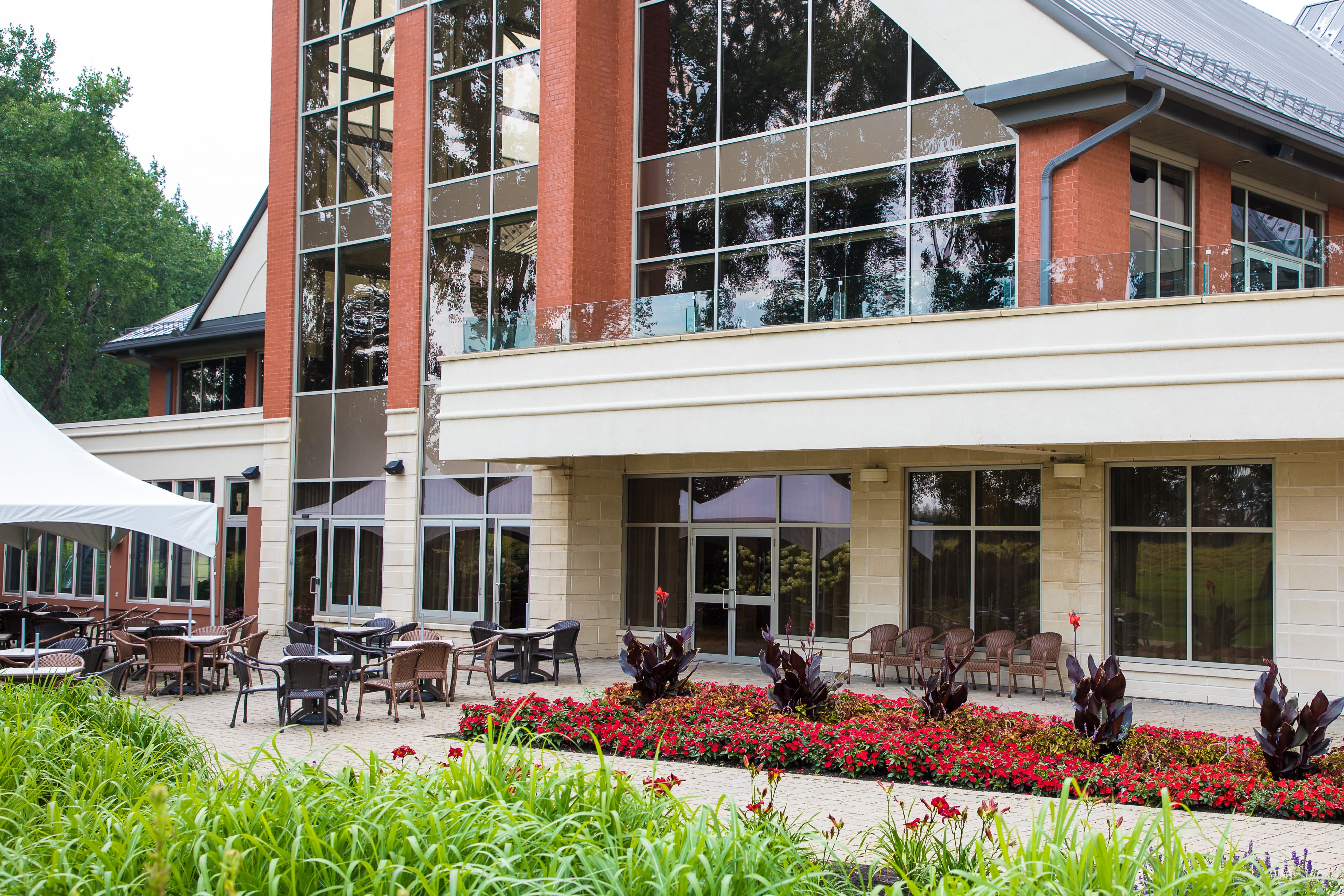 Golf La Prairie >> Hall Rental Plaza Rive Sud Golf La Prairie >> Hall Rental Plaza Rive Sud